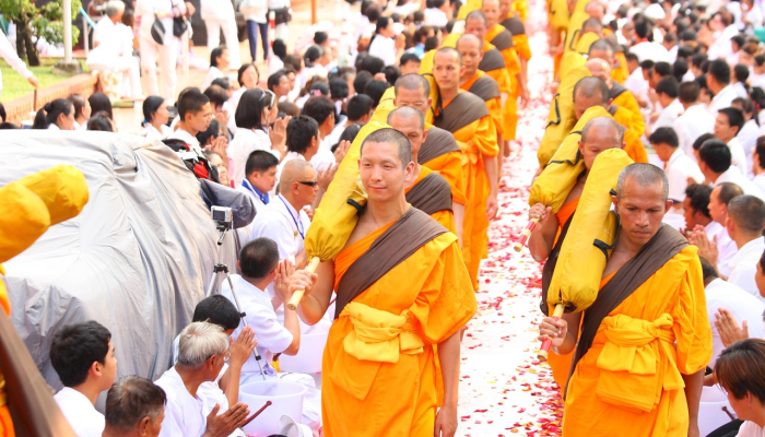 印度北方邦应该维护和平:印度人民党领袖帕达卡尔在印达普尔打出标语和扔鞋事件后 印度北方邦应该维护和平:印度人民党领袖帕达卡尔在印达普尔打出标语和扔鞋事件后