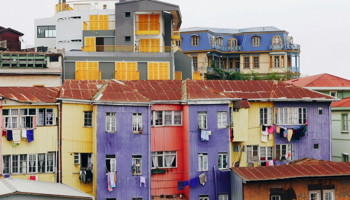 杰森·莫玛对考虑在毛伊岛大火中度假的游客说了5句直言不讳的话