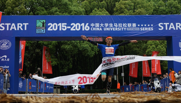 玩家必看教程“小闲昭通棋牌挂!详细分享装挂步骤 玩家必看教程“小闲昭通棋牌挂!详细分享装挂步骤