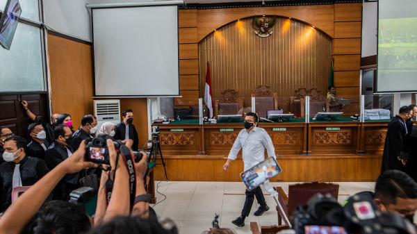 前警察局长因下令谋杀警官被判处死刑