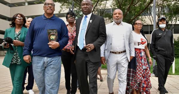 教程辅助!“情怀麻将开挂器”(原来确实是有挂)