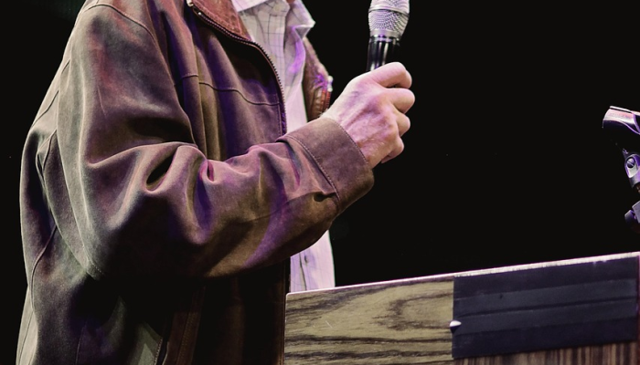 曼联3-0水晶宫:卡塞米罗再次进球,卡拉宝杯后防开局良好 曼联3-0水晶宫:卡塞米罗再次进球,卡拉宝杯后防开局良好