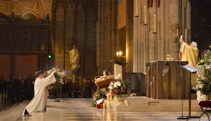 北达科他州州长道格·伯古姆宣布退出总统竞选 北达科他州州长道格·伯古姆宣布退出总统竞选