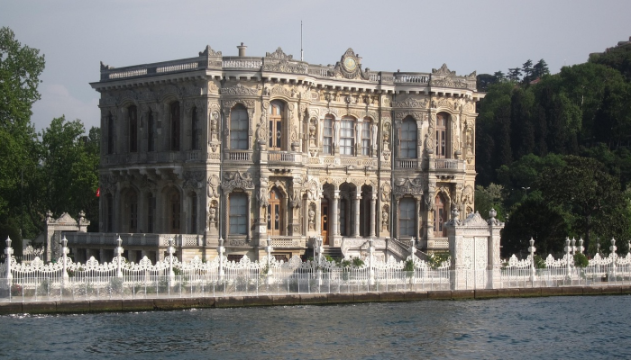 伦敦著名的特罗卡德罗区的一部分将被改造成清真寺和社区中心 伦敦著名的特罗卡德罗区的一部分将被改造成清真寺和社区中心