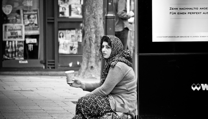 亚利桑那州一名女子在写了求助信后从绑架中获救 亚利桑那州一名女子在写了求助信后从绑架中获救