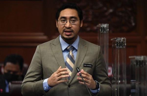 “拿督波塔克”找到了我和那些没有案子的人，”万·艾哈迈德·法伊萨尔说