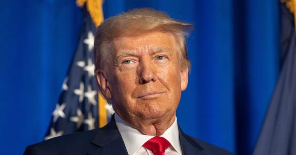 前检察官向证人和陪审员发出警告，称特朗普“表现出危险”