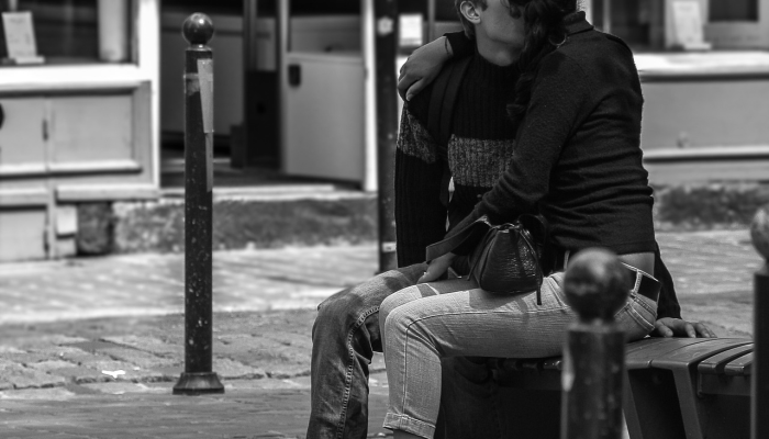 “这会毁了她的”:男人坦白他们对伴侣隐瞒的最深的秘密 “这会毁了她的”:男人坦白他们对伴侣隐瞒的最深的秘密