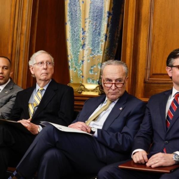 以下是最终的24财年支出方案中9项最大的机构和项目改革