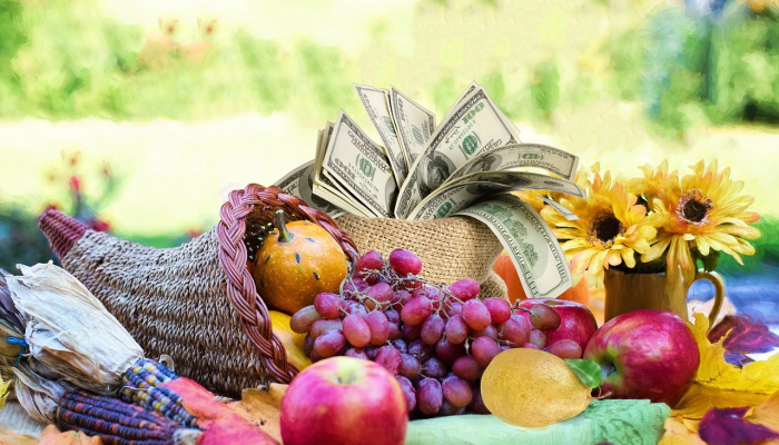 以下是星巴克展示柜里的食物的情况(一些顾客不满意) 以下是星巴克展示柜里的食物的情况(一些顾客不满意)