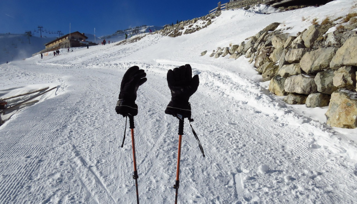 可用版本“小程序广东麻将买雀币会胜率高一点吗”(曝光透视必备猫腻)