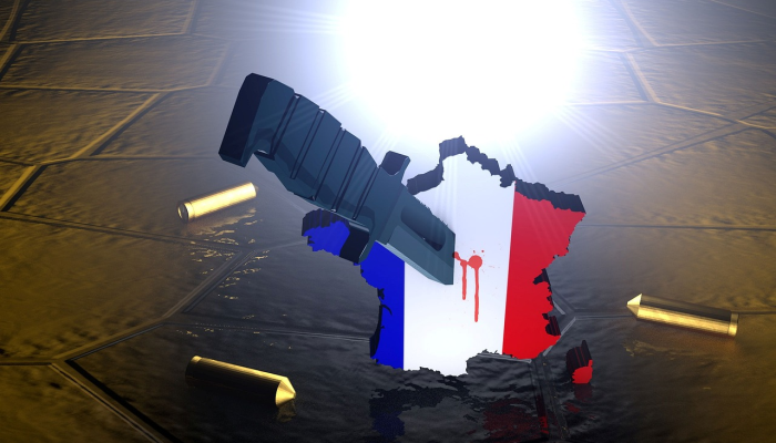 “圣诞节期间恐怖主义风险巨大”：欧盟官员应对巴黎持刀袭击，青少年企图炸毁德国市场