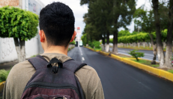 “我在这里不安全”:学校无视有关约束和隔离的联邦规定:开枪 “我在这里不安全”:学校无视有关约束和隔离的联邦规定:开枪