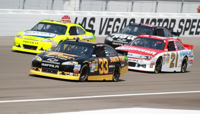 NASCAR的赛车系列《全速》将于1月30日登陆Netflix