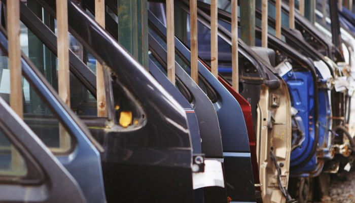 40GW的太阳能电池板堆积在欧洲的仓库里 40GW的太阳能电池板堆积在欧洲的仓库里