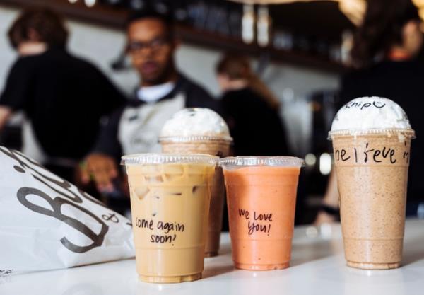 一家雇佣智障人士的咖啡店在霍姆伍德开业