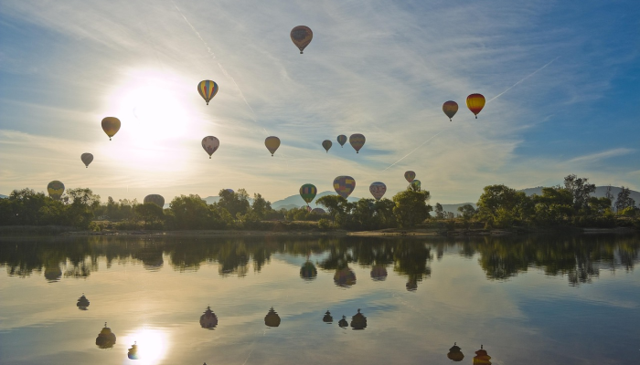 一名飞行员在二战中随飞机沉没这名加州男子的遗体在80年后才被发现 一名飞行员在二战中随飞机沉没这名加州男子的遗体在80年后才被发现