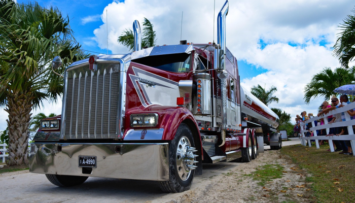 玩家辅助神器:“蜀山四川麻将必赢神器”(曝光透视必备猫腻) 玩家辅助神器:“蜀山四川麻将必赢神器”(曝光透视必备猫腻)