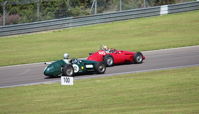 随着迈克尔·安德雷蒂的申请获得国际汽联的批准,F1离第11支车队又近了一步 随着迈克尔·安德雷蒂的申请获得国际汽联的批准,F1离第11支车队又近了一步