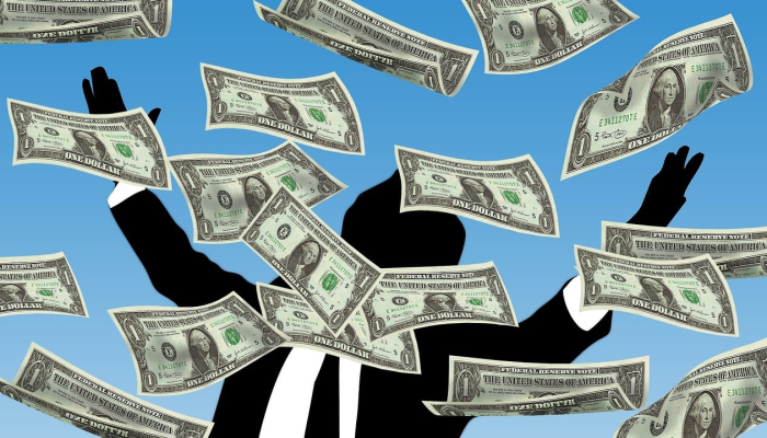 爱莉安娜·格兰德和黛米·洛瓦托放弃了备受争议的经纪人斯库特·布劳恩