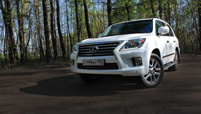 雷克萨斯RZ 450e F运动性能透露在东京汽车沙龙