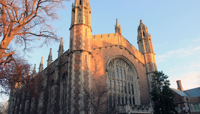 联合国官员警告说，加沙地带可能出现饥荒和疾病