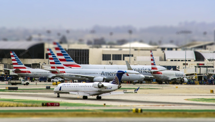 阿姆斯特丹禁止游船来限制游客 阿姆斯特丹禁止游船来限制游客