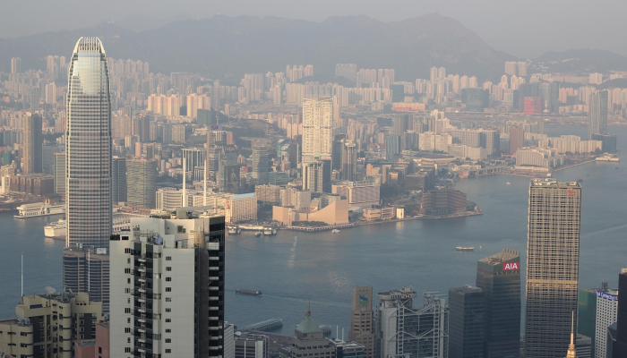 阿达尼港口股价上涨7%;分析师认为该股将进一步上涨，并将其列为基础设施投资的首选