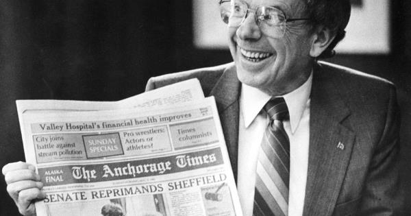 阿拉斯加前州长比尔·谢菲尔德去世，享年94岁