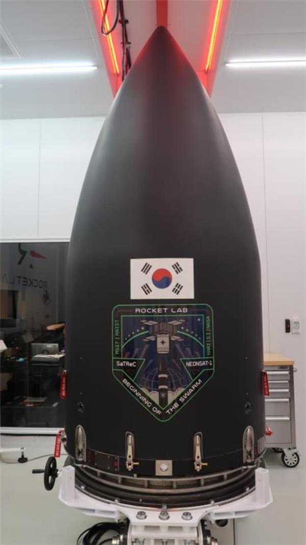 This image provided by the Ministry of Science and ICT on April 23, 2024, shows the kick stage of Rocket Lab's Electron rocket which will carry NEONSAT-1, South Korea's homegrown earth observation nanosatellite later to be a part of a satellite constellation, into the space. (PHOTO NOT FOR SALE) (Yonhap)