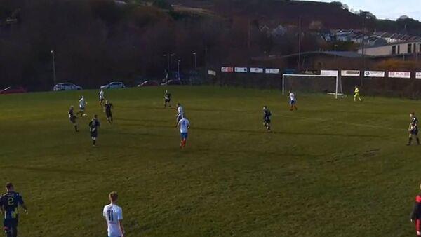 看：你认为加纳乔的倒挂球是本赛季的最佳进球，然后再想想