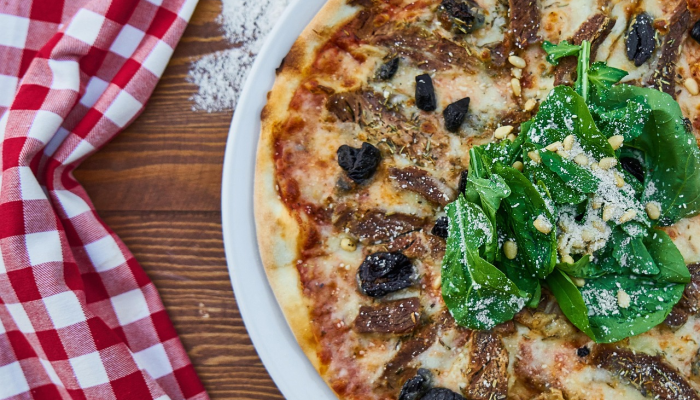 菠萝披萨在世界披萨之都首次亮相，意大利人愤怒不已