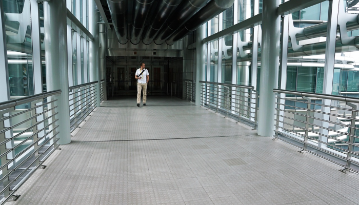 菲律宾总医院发生火灾,100多名病人被疏散 菲律宾总医院发生火灾,100多名病人被疏散