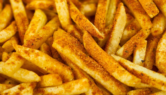 让你自己被小米的空气炸锅智能炸锅诱惑，价格不到50欧元!