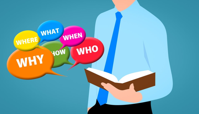 韩国警方就罢工问题询问第一位医生