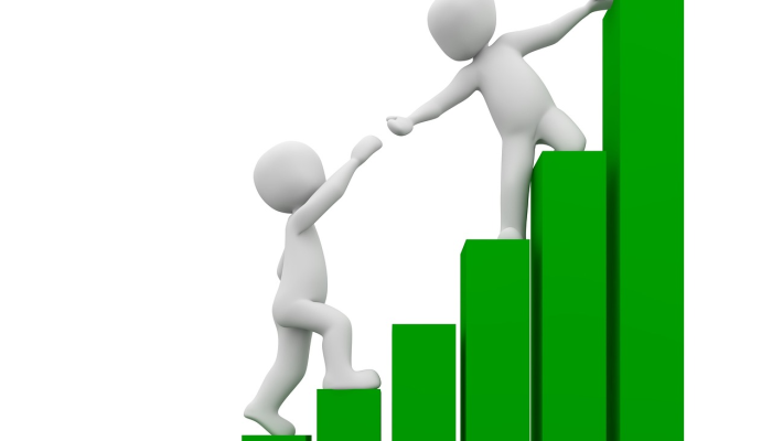 随着人工智能需求推动服务器销售，戴尔股价飙升，第三季度收益超过预期