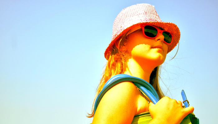 父母们要小心了——无聊可能会导致你的孩子吃得更多