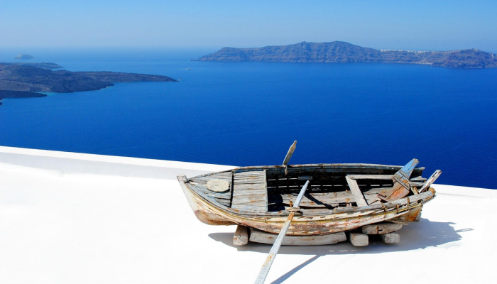 货船在鲁邦岛附近搁浅;14名船员获救 货船在鲁邦岛附近搁浅;14名船员获救