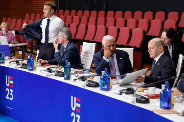 实测辅助“新二号大厅透视挂”(曝光透视必备猫腻) 实测辅助“新二号大厅透视挂”(曝光透视必备猫腻)