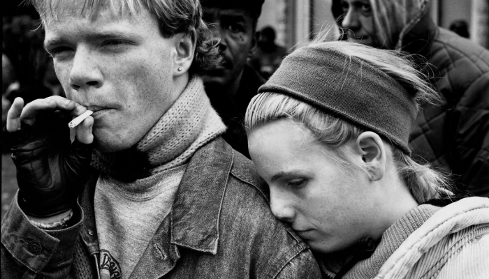 男孩杀死戏弄他的8岁女孩;与父同在 男孩杀死戏弄他的8岁女孩;与父同在