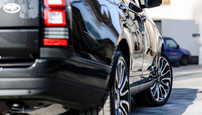 起亚第一季度净利润增长32.5%,主要得益于suv、小型货车、混合动力车的销售 起亚第一季度净利润增长32.5%,主要得益于suv、小型货车、混合动力车的销售