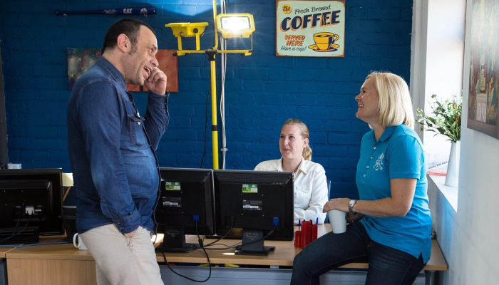 特朗普的法律发言人在前总统做什么“正确”的问题上失言