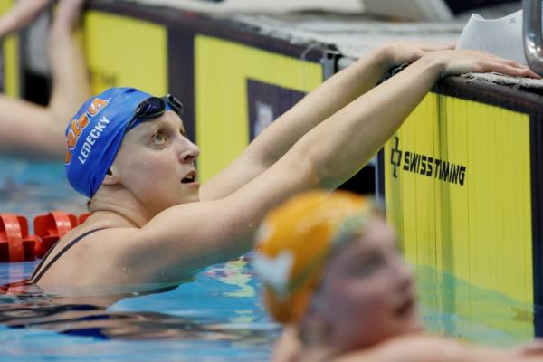 莱德基巡航1500米自由赢得诺克斯维尔 莱德基巡航1500米自由赢得诺克斯维尔