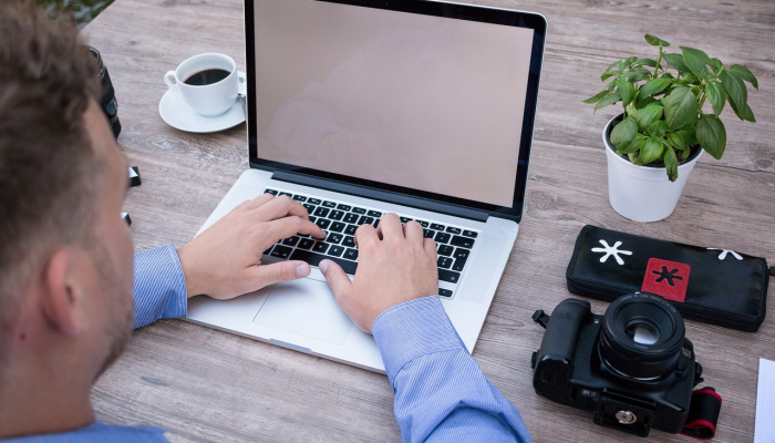 降低能源价格上限生效，担心家庭将支付更多