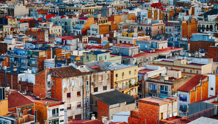 第一批法国游客从新喀里多尼亚撤离 第一批法国游客从新喀里多尼亚撤离