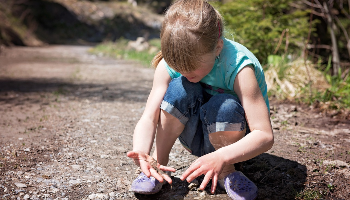 “失败”的孩子：六分之一的女孩预计会在16岁之前遭受性虐待