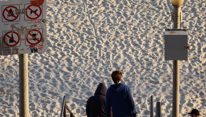 建议：你如何在聚会上结识朋友？芝加哥有人问