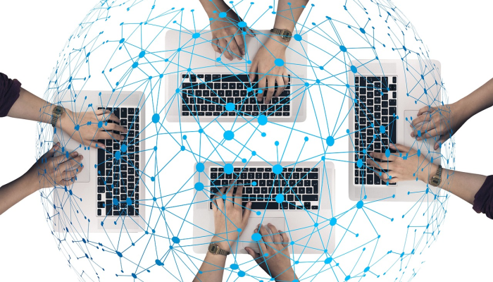 美国疾病控制与预防中心的顾问说，没有足够的数据支持每年多次的COVID助推器