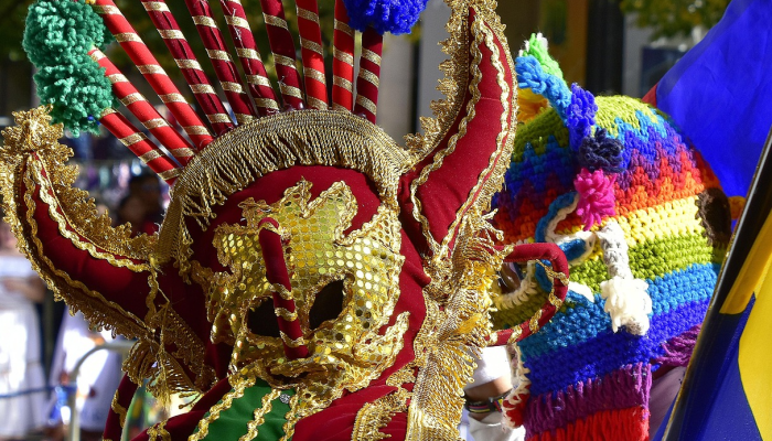 传统的开斋礼炮是斋月庆祝活动的一部分