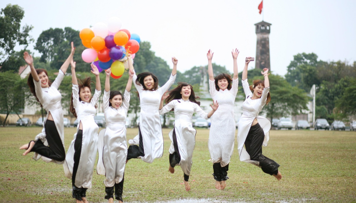 斯瓦泰克与赞达亚一起庆祝印第安维尔斯冠军